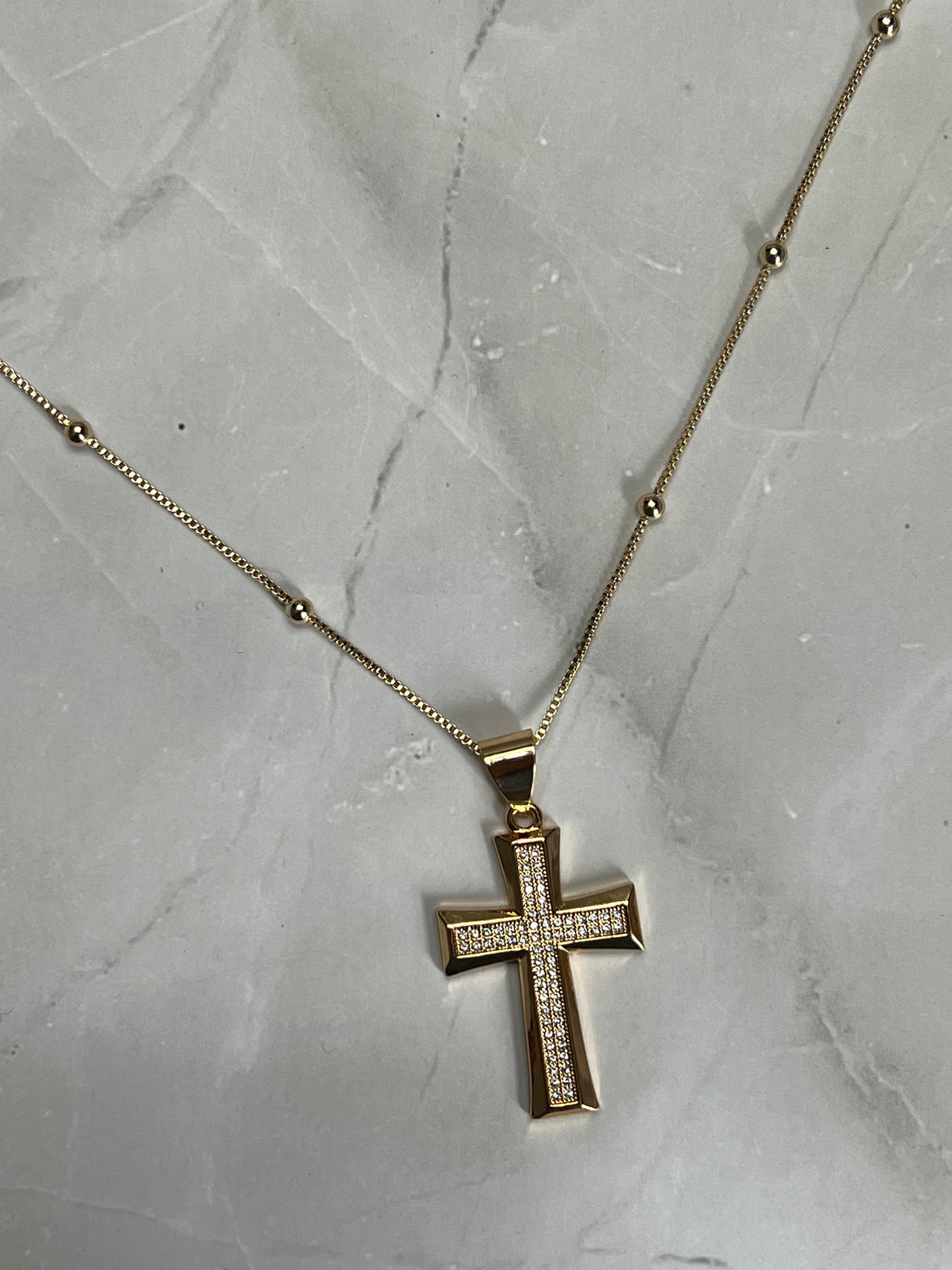 Cruz Necklace